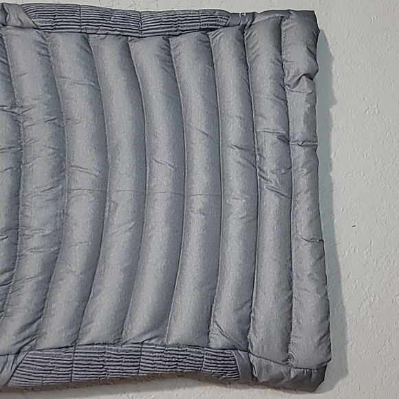 Brand New!Champion Duofold Warm Control Gray & Black Vest Sz. M - Picture 9 of 10